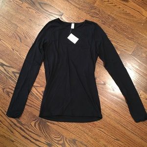 American Apparel Long-sleeved t-shirt